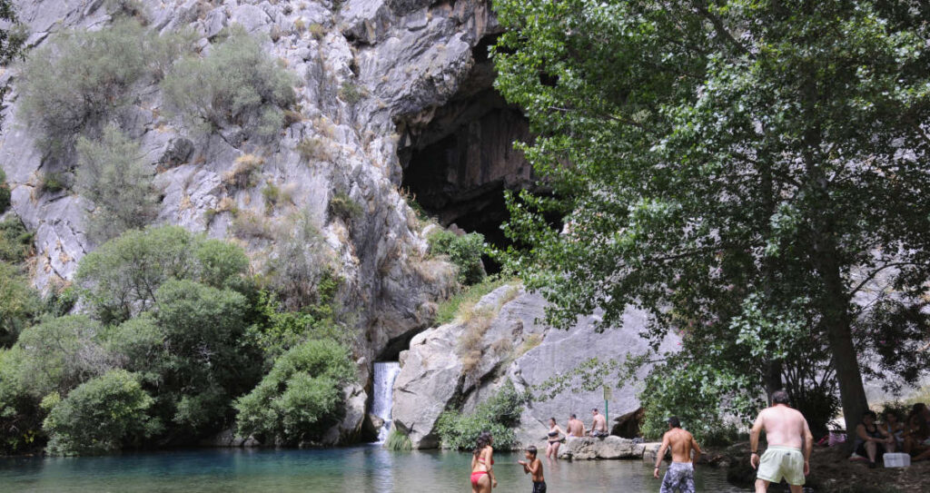 Entrée de la cueva del gato