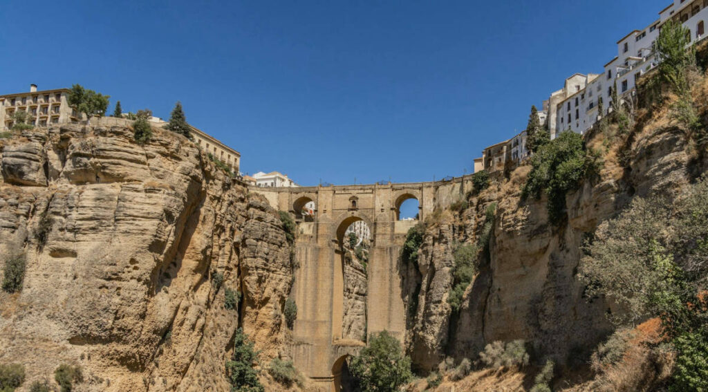 Le Pont Neuf de Ronda en Espagne
