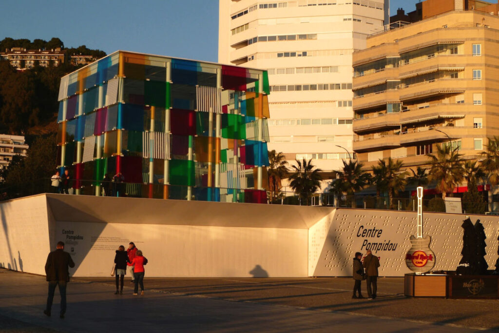 L'entrée du musée Pompidou à Malaga